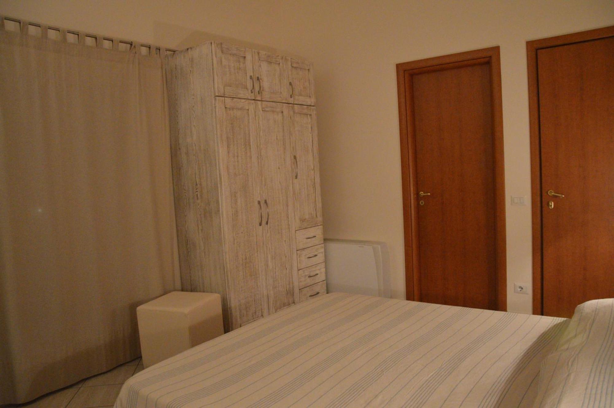 B&B E Casa Vacanza Al Castello Roccella Ionica Bagian luar foto